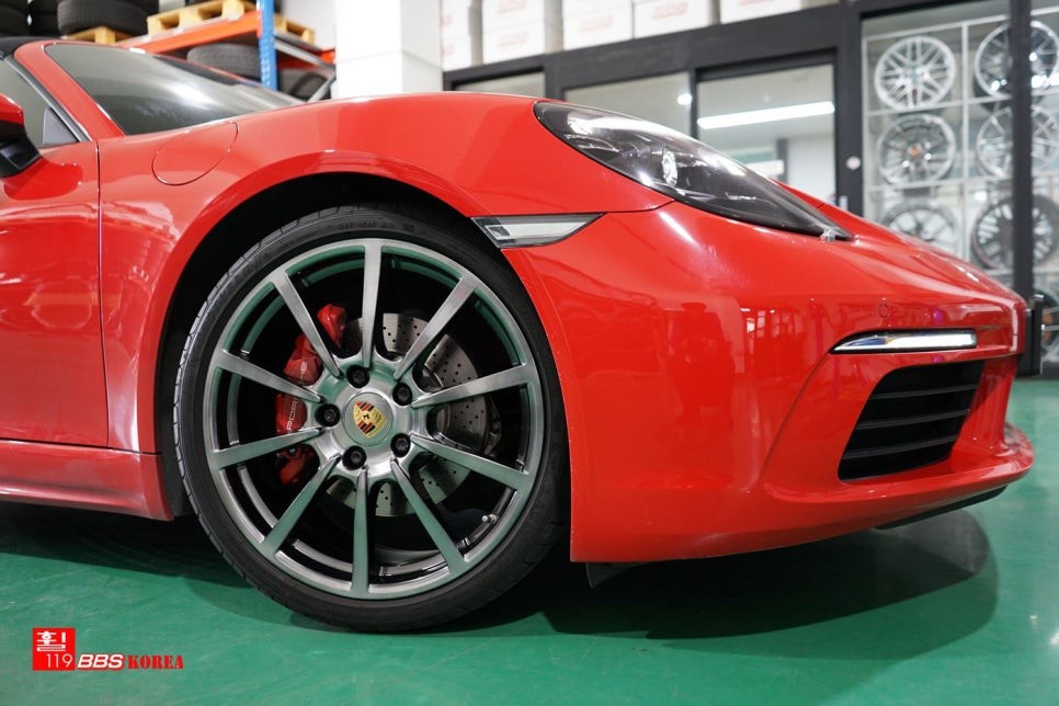 포르쉐 박스터 휘어진 휠수리후 고스트크롬 휠도색 / 서울 강남