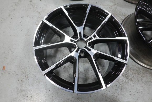 [서울 경기 강북 휠도색 휠복원]bmw 840i 다이아몬드 컷팅 휠복원 / 남양주, 구리, 의정부, 서울 노원