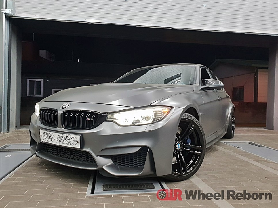 BMW M3 순정 19인치 블랙유광 분체도장 휠복원 작업후기!! / 하남시 감북동