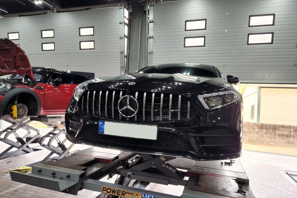 경기남부 / 벤츠 CLS450 컨티넨탈 익스트림 컨택 DWS06 플러스 245 35 20 / 275 30 20 고성능 올시즌 타이어 & 3d 호프만 얼라이먼트 교정!! / 하남시 감북동 / 하남.광주