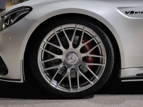 [벤츠 C63 AMG 하이퍼실버 휠 도색으로 휠이 커보이는 효과까지 동탄 휠브라더스]
