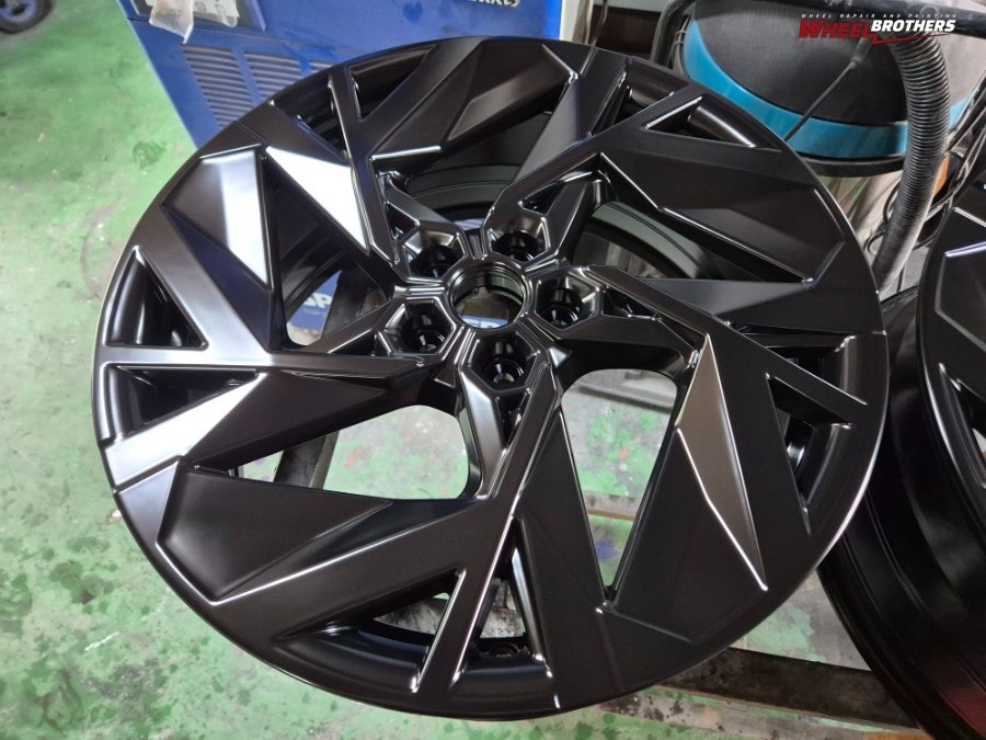 [공지] [르노 그랑콜레오스 20인치 휠 커스텀 도색-사틴 블랙] / 동탄, 오산, 수원, 용인, 화성, 평택