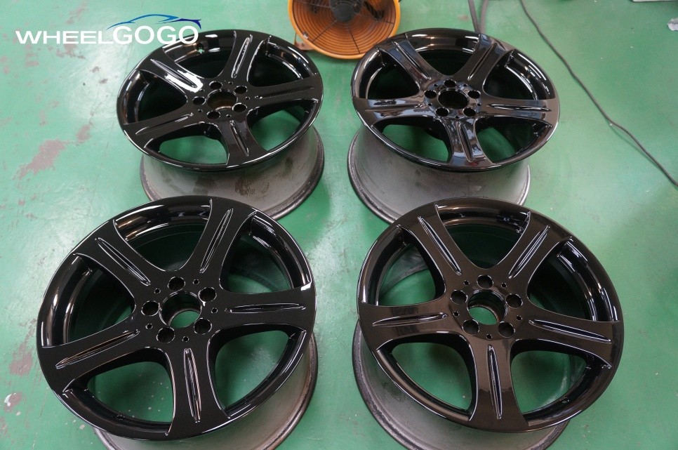 벤츠 CLS 550 검정유광 휠도색&분체도장