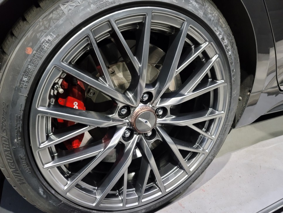 용인자동차휠복원 제네시스 G80 스포츠 19인치 작업하기 / 화성시 팔탄면