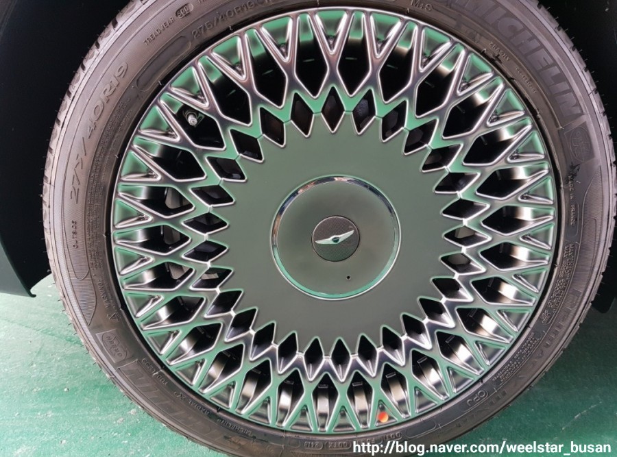 [[부산 휠복원][부산 휠수리]]현대 제네시스G90 19인치 순정휠 스퍼터링크롬휠복원작업건 휠복원 휠수리 휠도색비용 _wheelstar   ￼ / 부산 사상 학장동