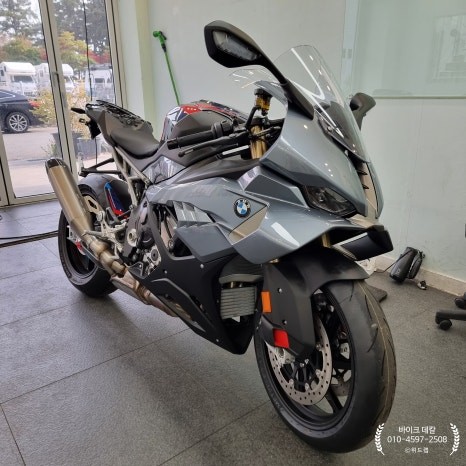 울산 바이크 데칼｜BMW S1000RR 부산 위드랩 시공 사례