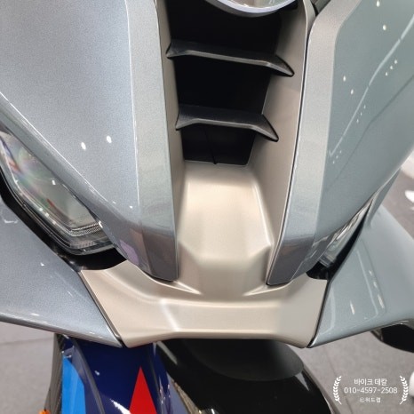 울산 바이크 데칼｜BMW S1000RR 부산 위드랩 시공 사례