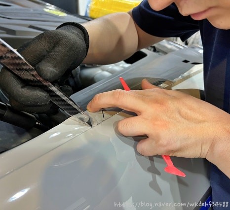 포르쉐 카이엔 전체랩핑,크레용 전체랩핑,카이엔 랩핑 가격,포르쉐 랩핑 비용,돌고도는 유행 컬러 / 양천구 신정동