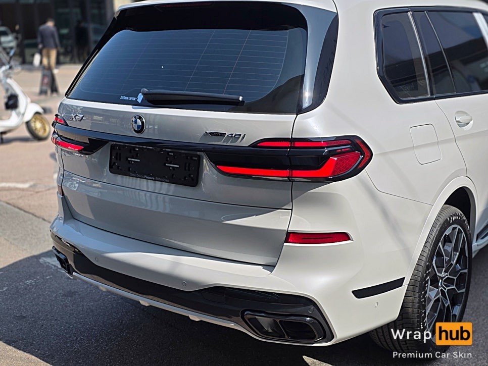 BMW X7 크롬딜리트 시공, '블랙' 으로 깔끔하게 - 랩허브 / 일산랩핑, 파주랩핑, 고양랩핑 / 고양,일산,김포