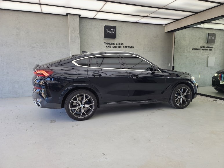 21년식 BMW X6 드림이앤지 스완넥견인장치장착
