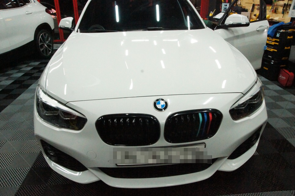 수원 에스튠 - BMW F20__ 포칼 IS100KL 스피커 / 카플레이 활성화 / 아이나비 z9000 2채널 블랙박스 / 수원, 광교, 동탄