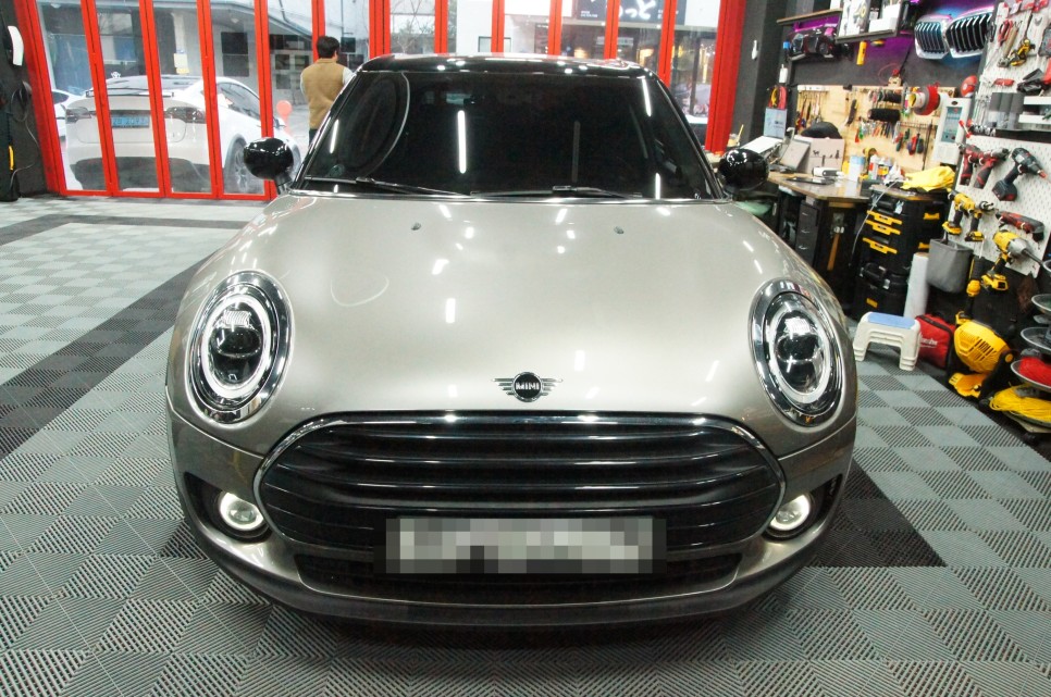 수원 에스튠 - 미니쿠퍼 클럽맨__ 포칼IS100KL 스피커와 아이나비 z9000블랙박스 교체 / 수원, 광교, 동탄