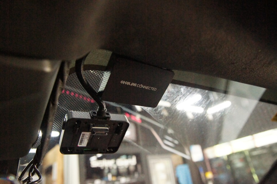 수원 에스튠 - BMW X7 LCI__ 포칼 스피커(1+2열,센터) 교체 / 아이나비 QXD메가플러스 4채널블랙박스 + 보조배터리(케어셀16A) / 수원, 광교, 동탄