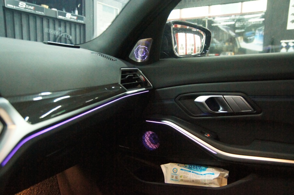 에스튠 - BMW M340i__ AVI스피커 + 회오리엠비언트커버 / 수원, 광교, 동탄