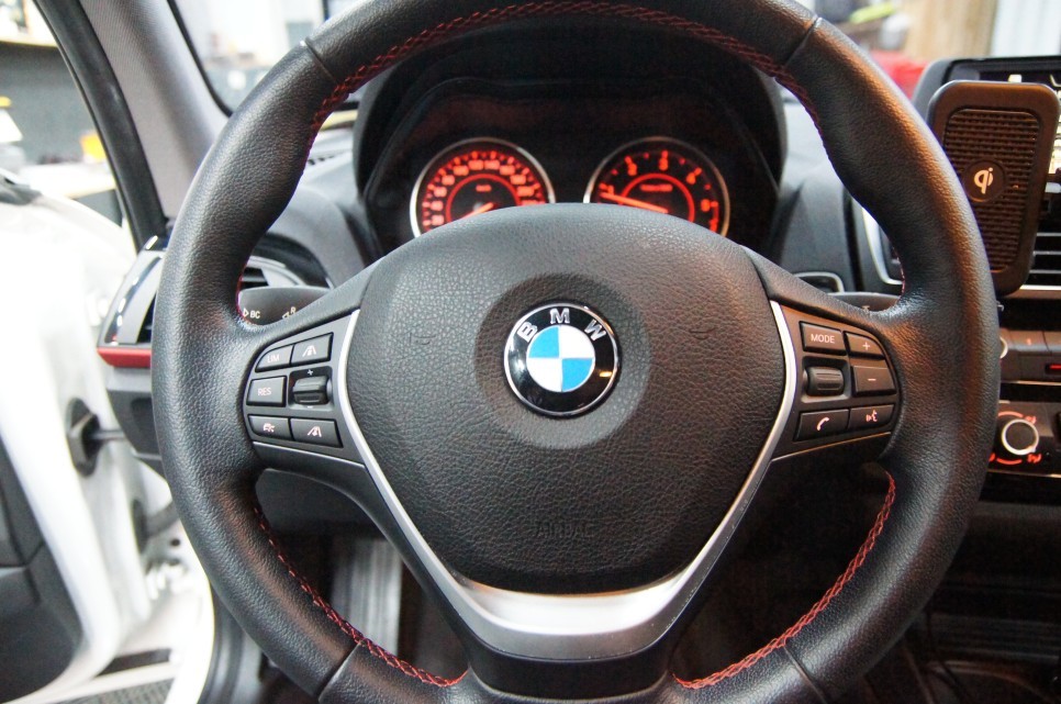 에스튠 - BMW118D __ 크루즈 컨트롤 활성화 / 수원, 광교, 동탄