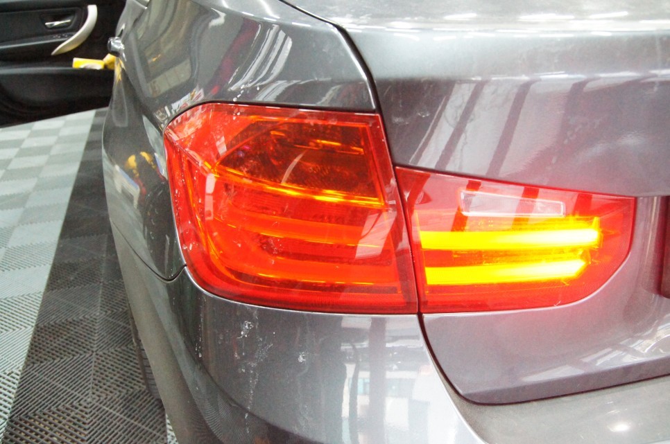 수원 에스튠 - BMW,MINI__ 테일램프 결함 경고등 수리( 방향지시등결함, 브레이크등 결함, 후진등결함, 후방안개등결함) / 수원, 광교, 동탄