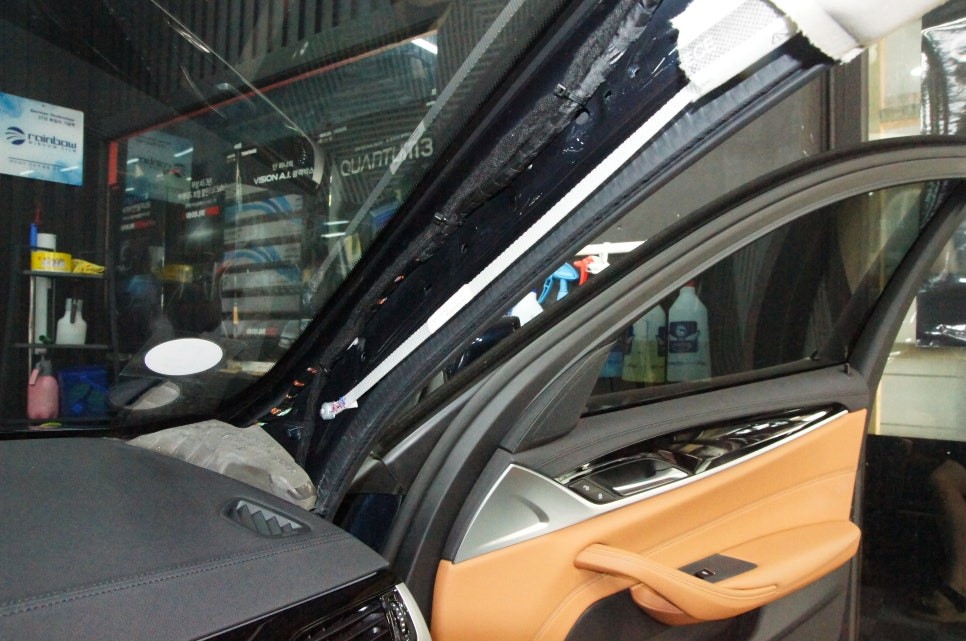 경기남부 / 수원 에스튠 - BMW G30 __아이나비 Z9500 + 더블독12AP보조배터리 / 경기 수원 영통 / 수원.화성