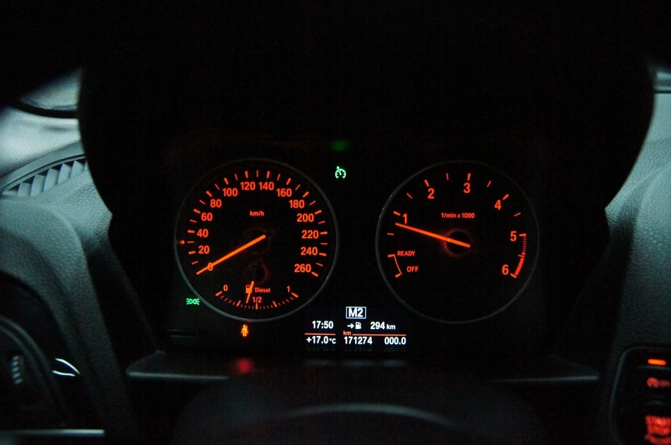 수원 에스튠 - BMW 118d__ 열선핸들 활성화 / 수원, 광교, 동탄