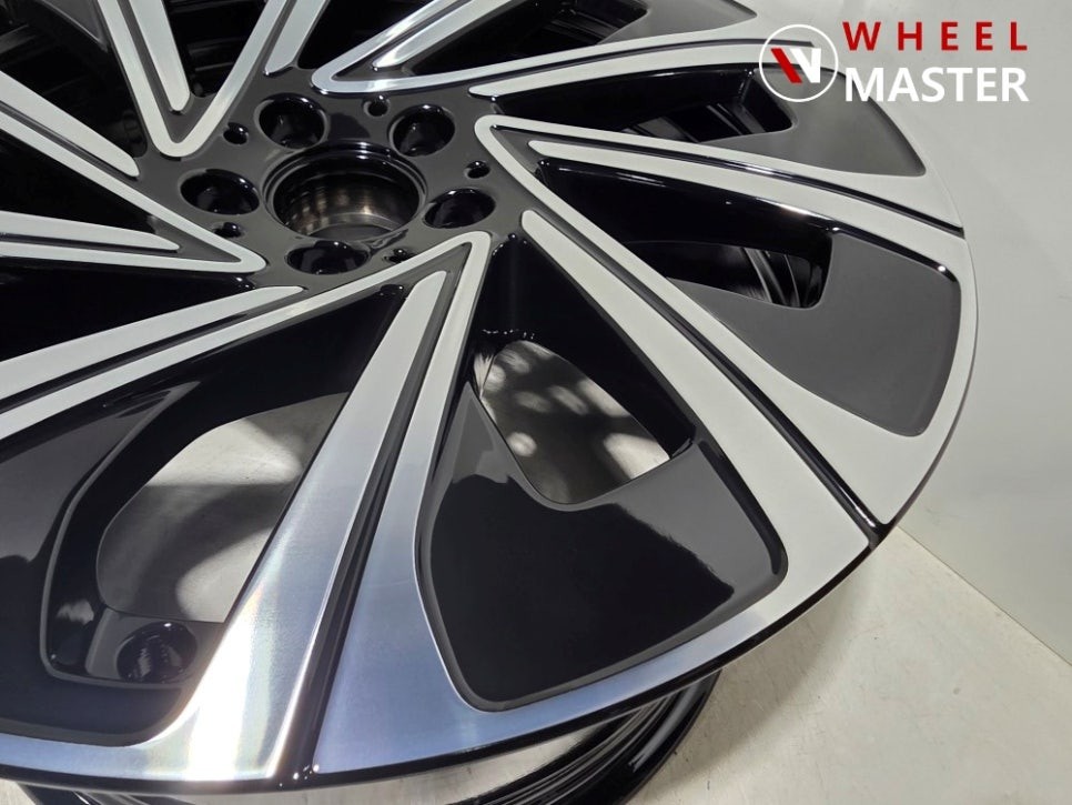 벤츠 W214 E300 19인치 다이아컷팅 휠복원 / 파주,일산