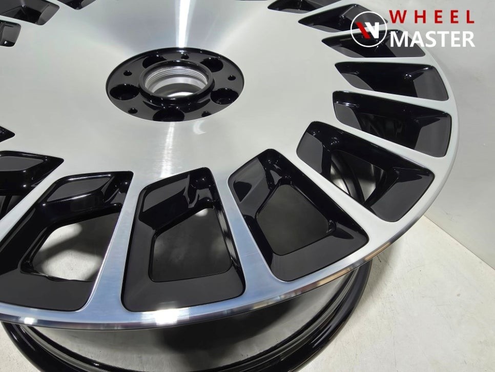 벤츠 W222 S560 마이바흐 20인치 톱니바퀴휠 다이아컷팅휠복원 / 파주,일산