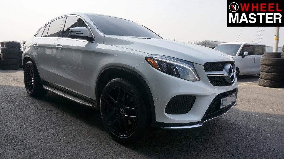 역시 SUV는 검정유광 휠도색이 진리!!! / 벤츠 GLE350 / 일산 휠도색