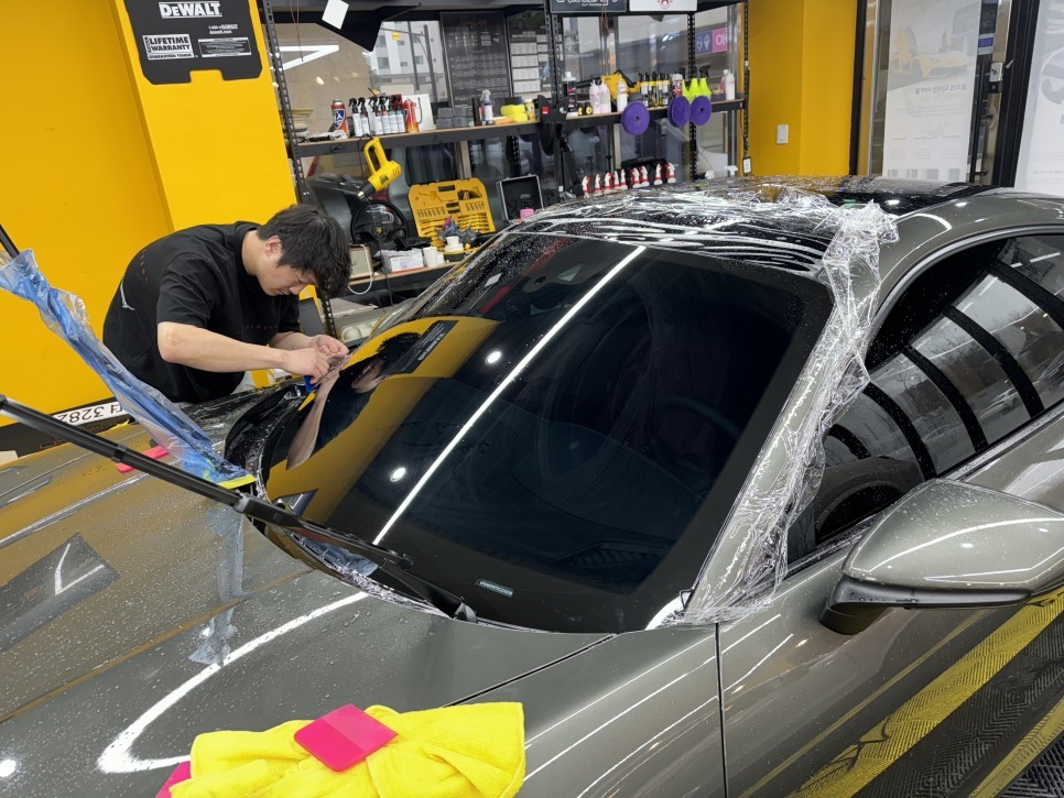 일산 윈드쉴드 포르쉐 911 전체PPF 까지 / 덕양, 고양, 상암