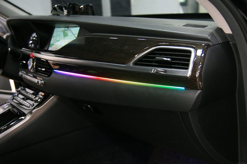 울산 엑티브 무빙 엠비언트 [ 제네시스 EQ900 엠비언트 ]