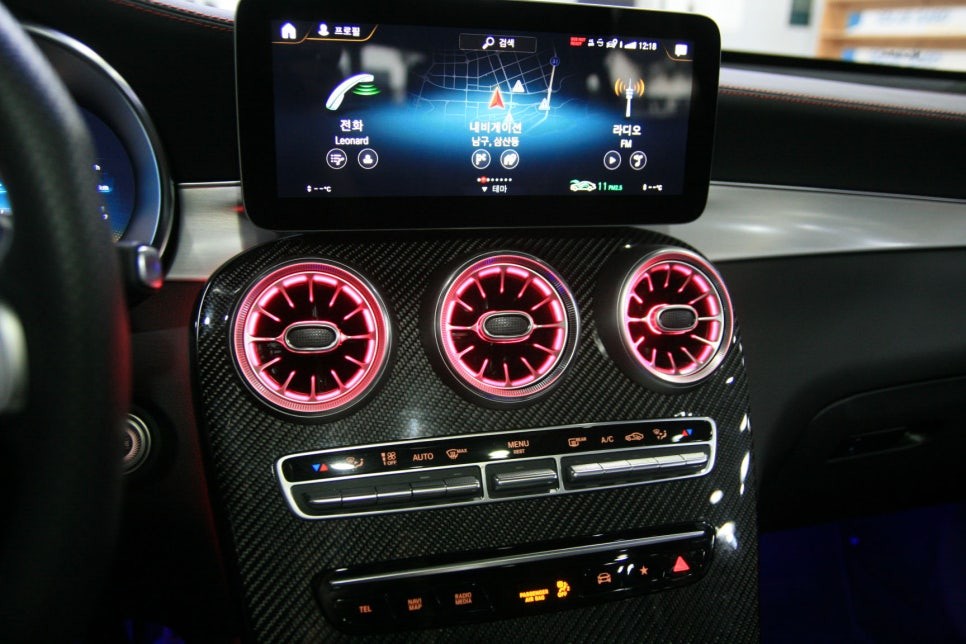 벤츠 GLC 43AMG , 부메스터 전동트위터 및 송풍구엠비언트 [ 울산 아인스아우토 ]