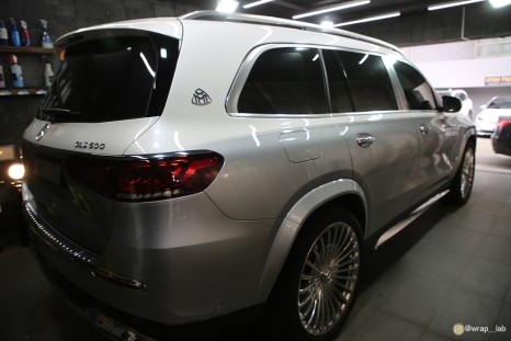 벤츠 마이바흐 GLS600 듀오톤 순정 옵션을 고광택 투톤 랩핑한 이야기