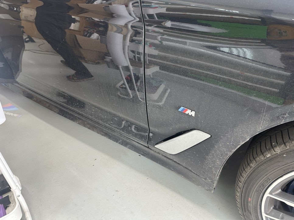 광주.전라 / 광주랩핑 전문매장 랩마블스튜디오 bmw5시리즈 탑폴리에필름으로 크롬죽이기 / 광주 광산구 하남동 / 광주