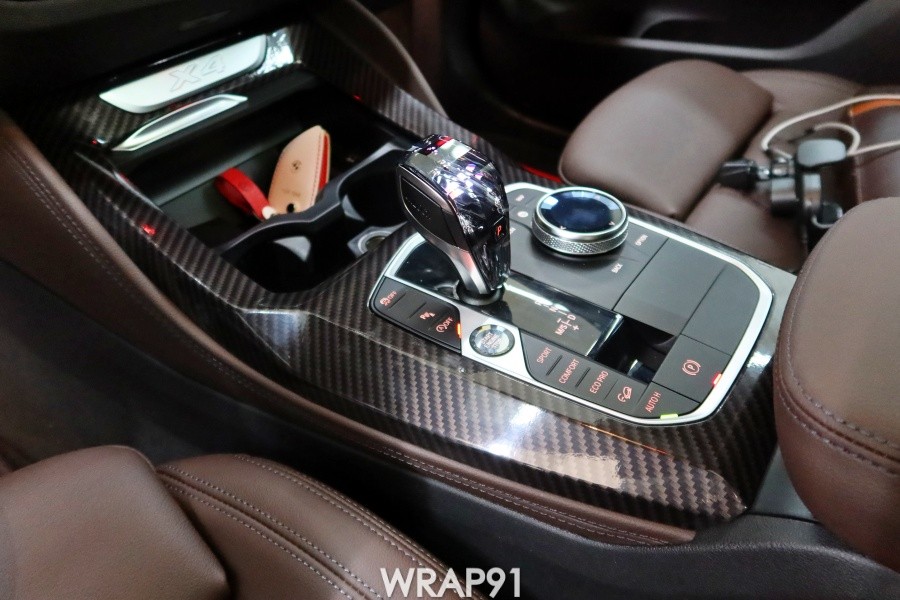 BMW X4 실내 포인트 랩핑 - 3M 4D 리얼카본, 경남 창원 자동차 랩핑 전문점 랩91 / 마산, 김해, 창원