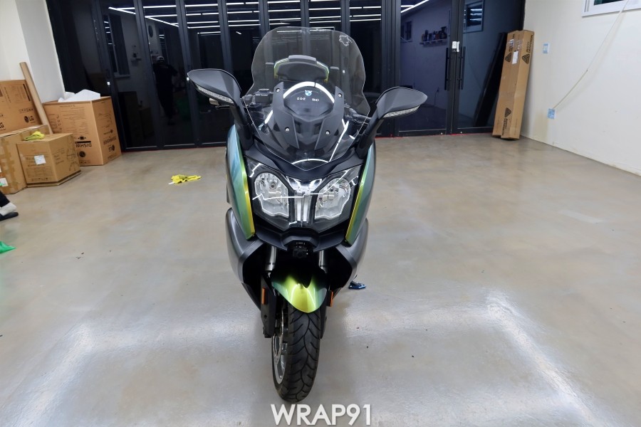 BMW C650 GT 카멜레온 랩핑 - 에이버리 유광 프레시스프링, 경남 부산 바이크랩핑 랩91 / 마산, 김해, 창원