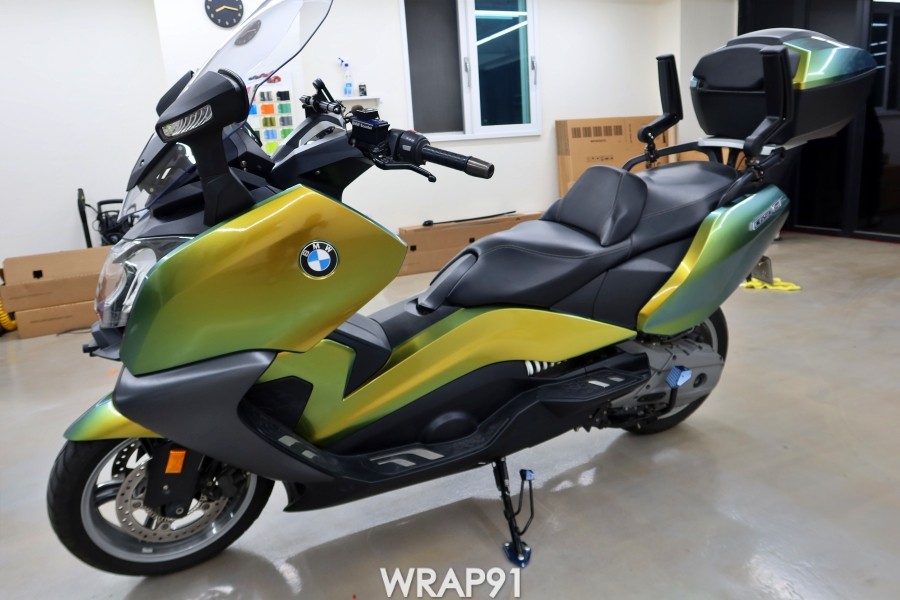 BMW C650 GT 카멜레온 랩핑 - 에이버리 유광 프레시스프링, 경남 부산 바이크랩핑 랩91 / 마산, 김해, 창원