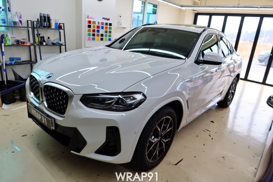 BMW X4 실내 포인트 랩핑 - 3M 4D 리얼카본, 경남 창원 자동차 랩핑 전문점 랩91 / 마산, 김해, 창원