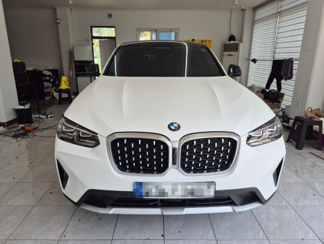 BMW X4 브라바도 매트 화이트 전체 랩핑 WRAP91 / 마산, 김해, 창원
