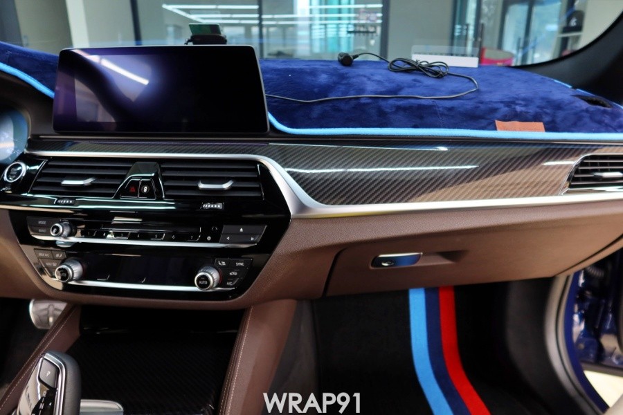 BMW 5시리즈 실내랩핑 - 530i 리얼 카본 포인트 랩핑, 김해 창원 자동차래핑 전문 랩91 / 마산, 김해, 창원