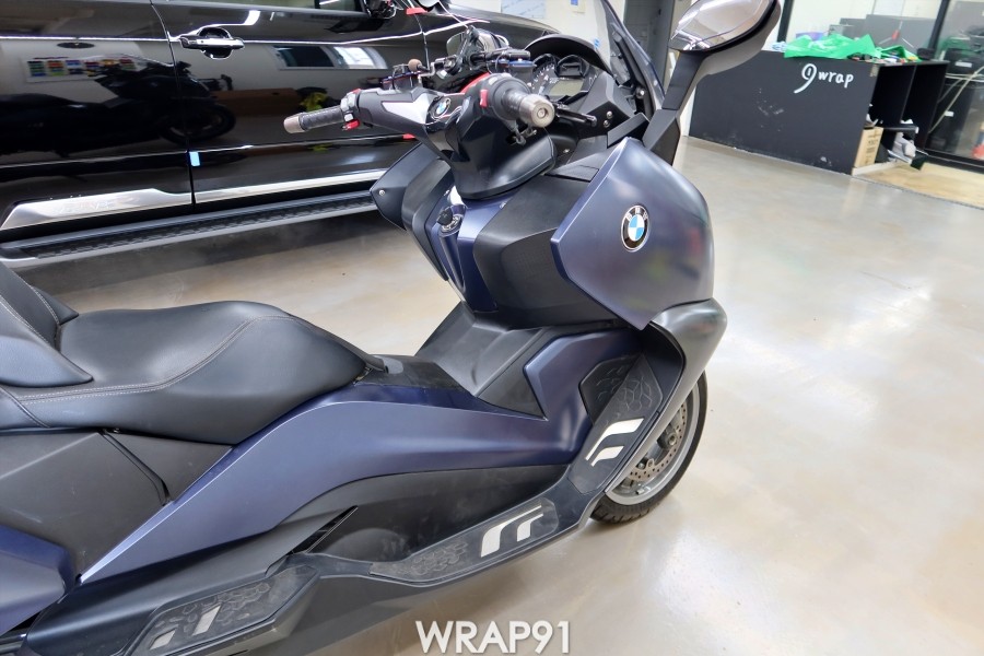 BMW C650 GT 카멜레온 랩핑 - 에이버리 유광 프레시스프링, 경남 부산 바이크랩핑 랩91 / 마산, 김해, 창원