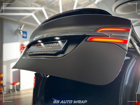 테슬라 모델 X 사고 수리 후 비비 오토 랩에서 3M 사틴 골드 더스트 블랙으로 보험랩핑 재시공하기 / 부산 강서구