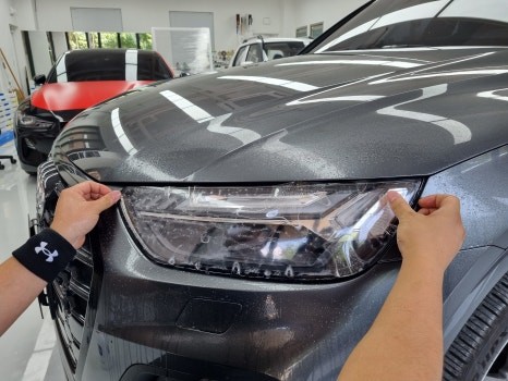 아우디 Q5 40 TDI 콰트로 크롬죽이기 보험수리(사고 수리,부분랩핑) 분당랩핑샵 랩플립