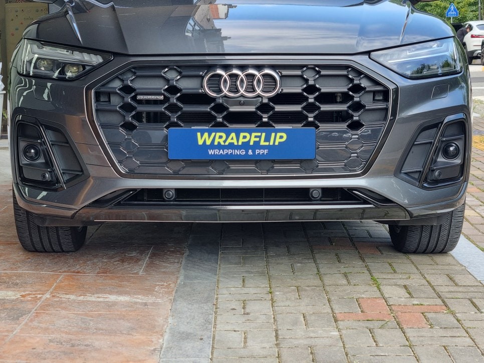 아우디 Q5 40 TDI 콰트로 크롬죽이기 보험수리(사고 수리,부분랩핑) 분당랩핑샵 랩플립
