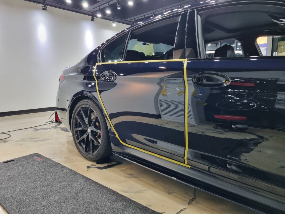 BMW G30 530i (사틴블랙)전체 랩핑 시공 리뷰! / 성남시 중원구 여수동