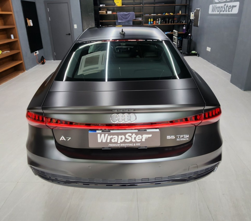 Audi A7 에이버리 사틴블랙 전체랩핑 / 아우디 / A7 / 경기도 고양시