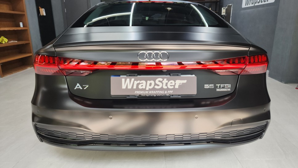 Audi A7 에이버리 사틴블랙 전체랩핑 / 아우디 / A7 / 경기도 고양시
