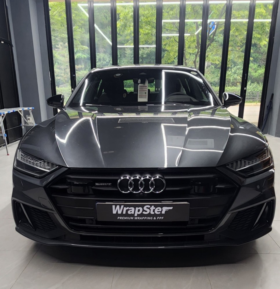 Audi A7 에이버리 사틴블랙 전체랩핑 / 아우디 / A7 / 경기도 고양시