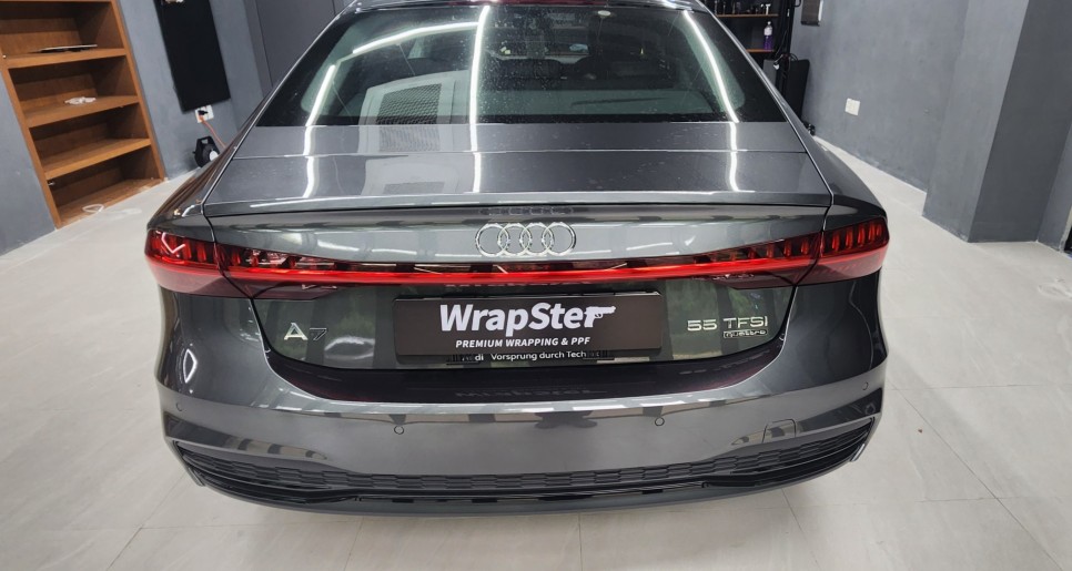 Audi A7 에이버리 사틴블랙 전체랩핑 / 아우디 / A7 / 경기도 고양시