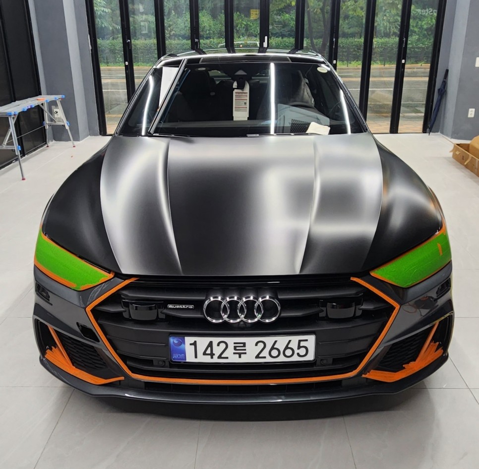 Audi A7 에이버리 사틴블랙 전체랩핑 / 아우디 / A7 / 경기도 고양시