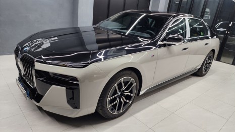 BMW i7 하단 투톤(듀오톤) 랩핑 / BMW / i7 / 경기도 고양시