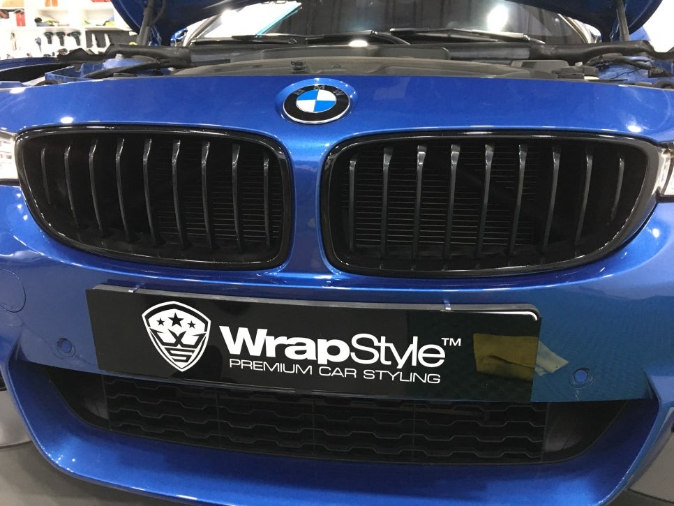 [랩스타일 코리아] BMW 4시리즈 인기 랩핑 아이템, 앞범퍼 부분랩핑 및 키드니그릴 랩핑, 루프스킨 시공