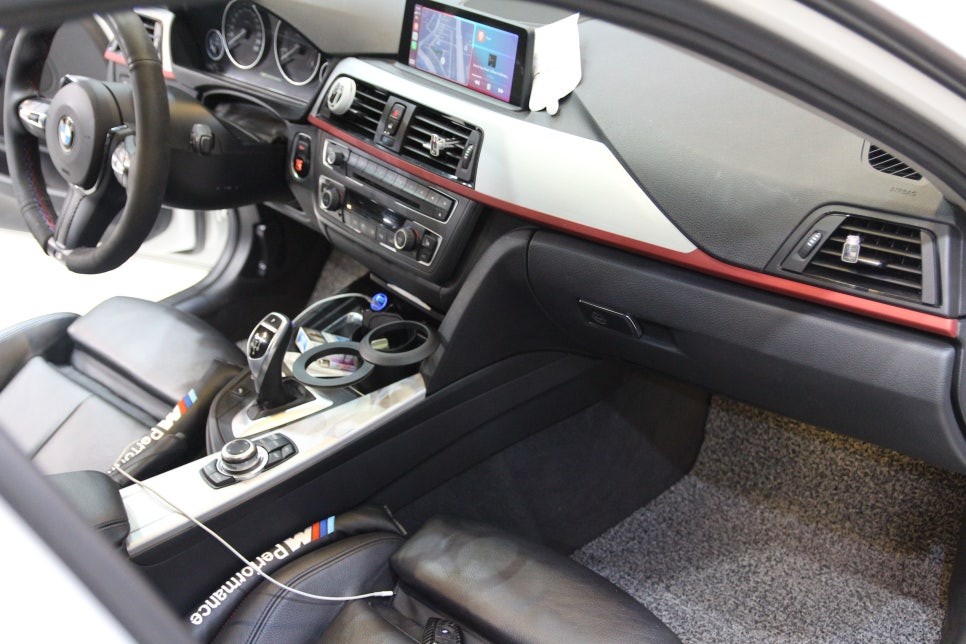 경기남부 / BMW 3시리즈 (F30) 실내 랩핑! / 수원시 영통구 원천동 / 수원.화성