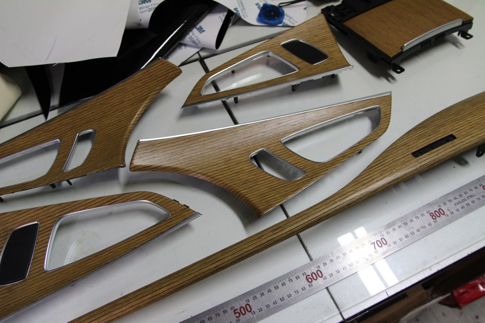 아우디 RS7 A7 실내 랩핑 재시공으로 깔끔하게!